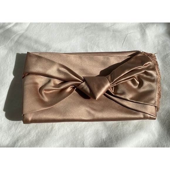 Tory Burch Eleanor Satin Bow Clutch - Picture 14 of 15